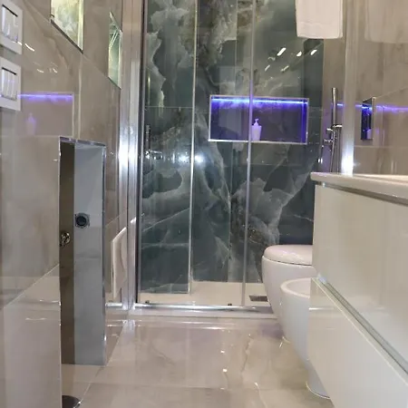 Barbaro Centro Di * Neapol